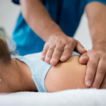 Wie Physiotherapie Ihnen bei der Linderung chronischer Schmerzen helfen kann